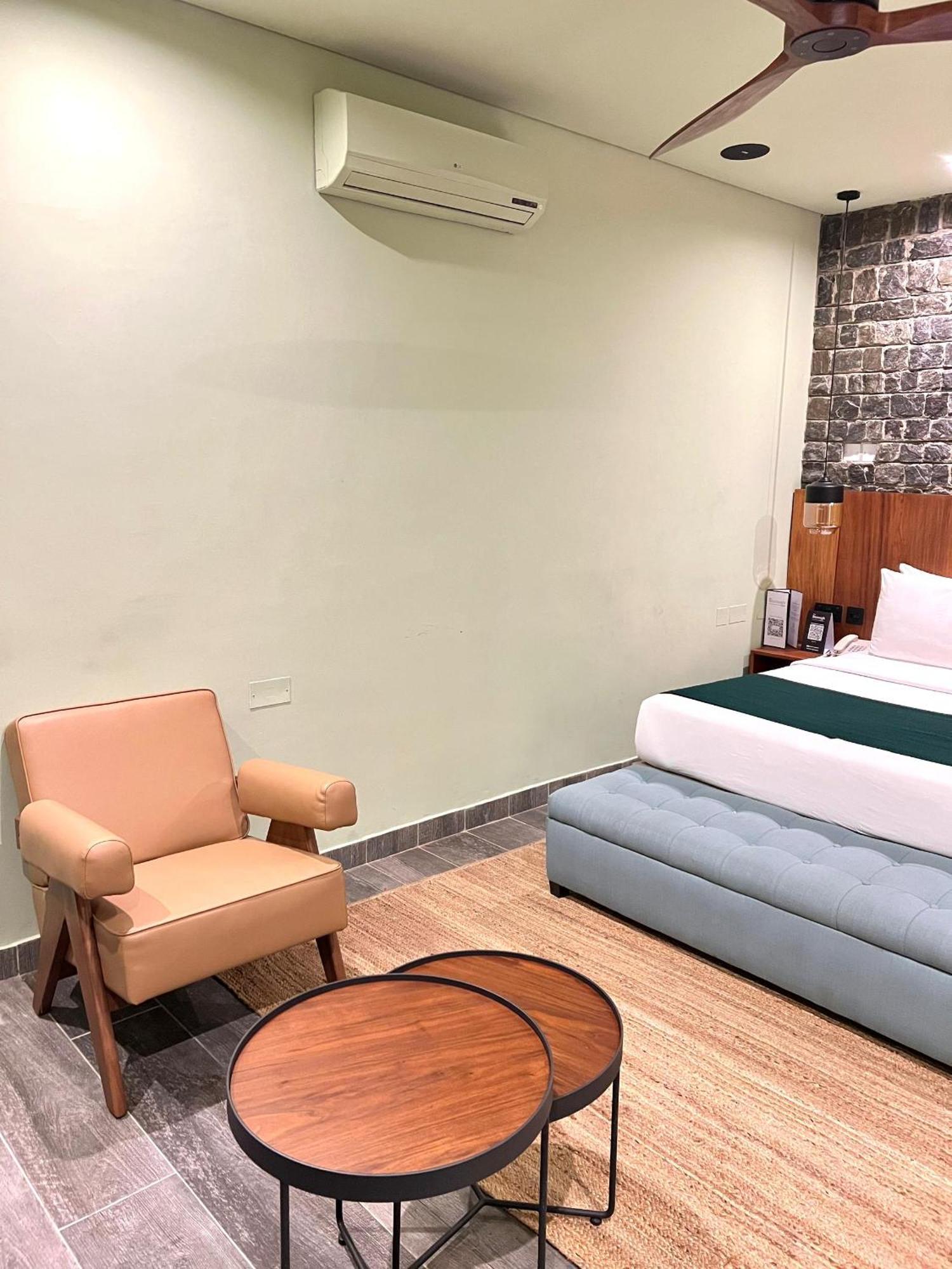 เดอะ โบโรช์ ลากอส Hotel เลกกี ภายนอก รูปภาพ