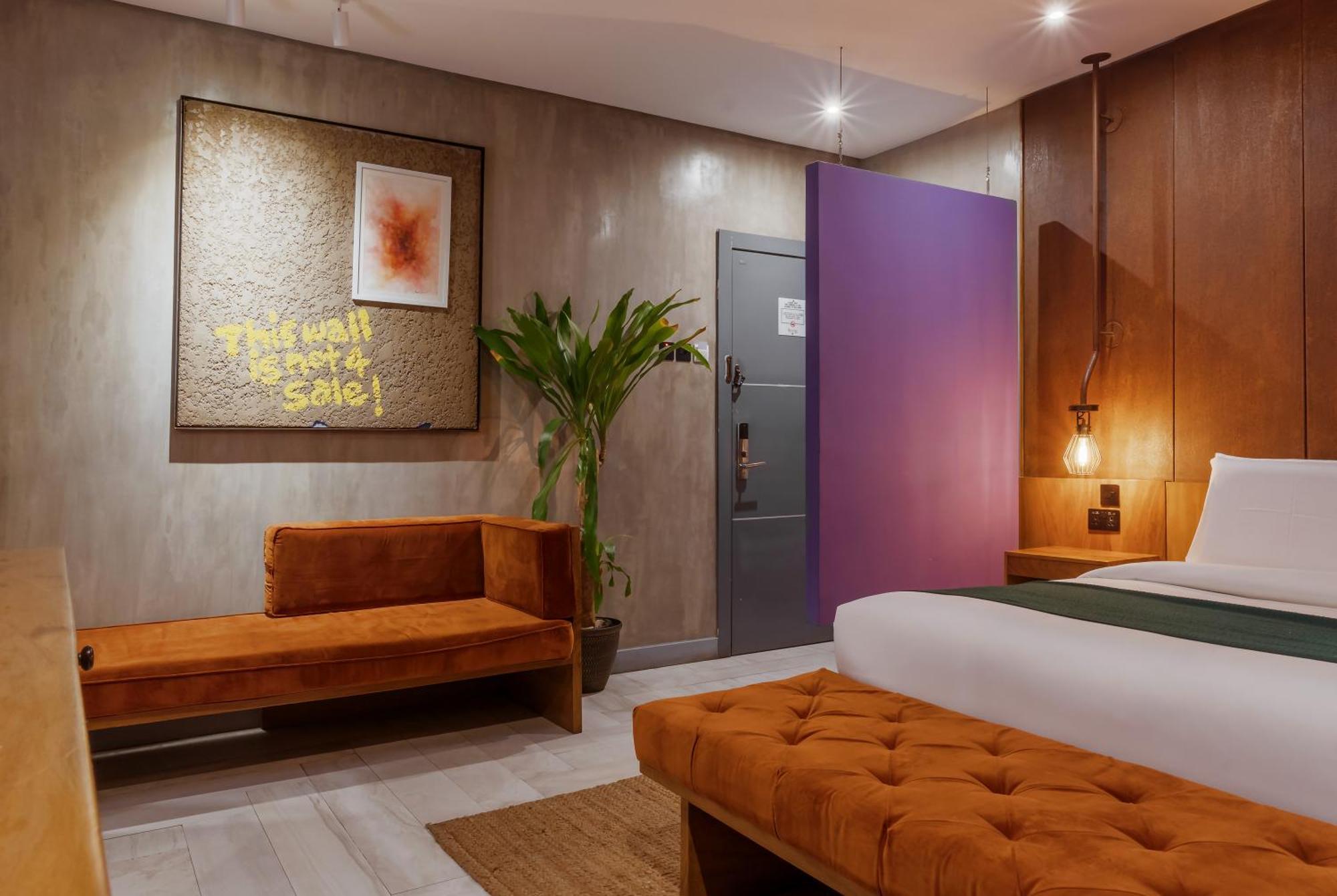 เดอะ โบโรช์ ลากอส Hotel เลกกี ภายนอก รูปภาพ
